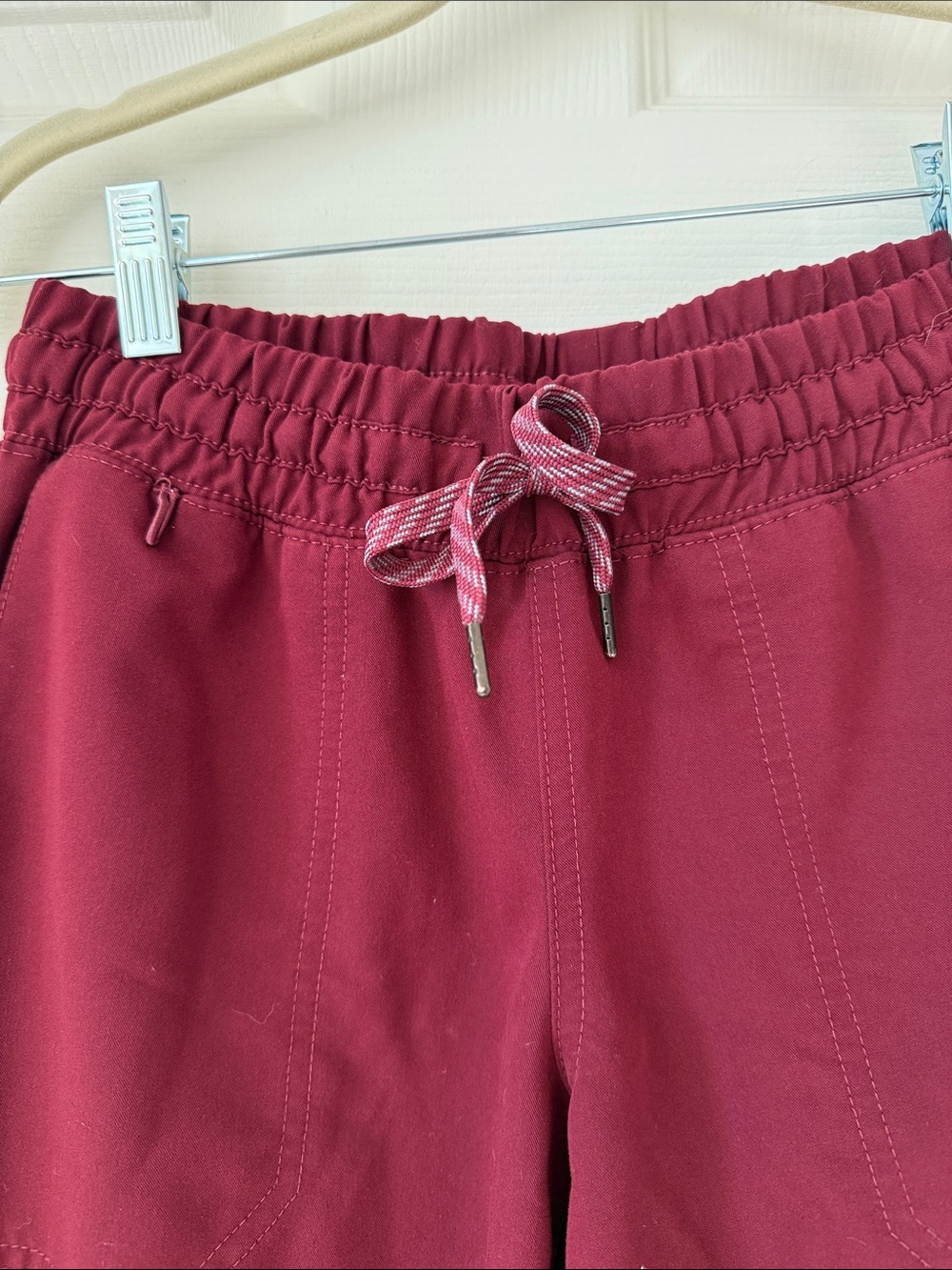 Jaanuu Wine Red Women's Jogger Scrub Pants - Picture 2 of 11